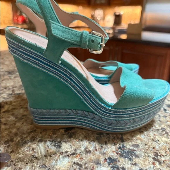 Stuart Weitzman Island suede wedge sandals - Size 9 - Picture 8 of 8